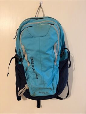 turquoise patagonia backpack W's Refugio Pack 26L 56-8080 Manufactured in a Fair Trade Certified factory Patagonia | Bags | Patagonia